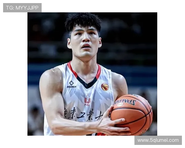 广州篮球队的快速进攻策略与战术分析探讨