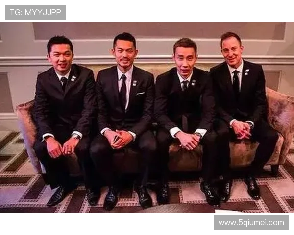 成都羽毛球队协作分析与战术配合探讨